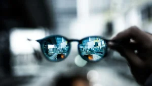 Correzione dei vizi refrattivi con l'ausilio di occhiali